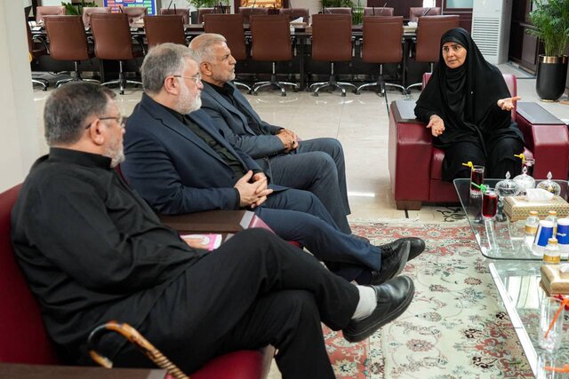 اسکان موقت جنگزدگان توسط شهرداری/بازسازی تهران با محوریت بنیاد مسکن بررسی شد