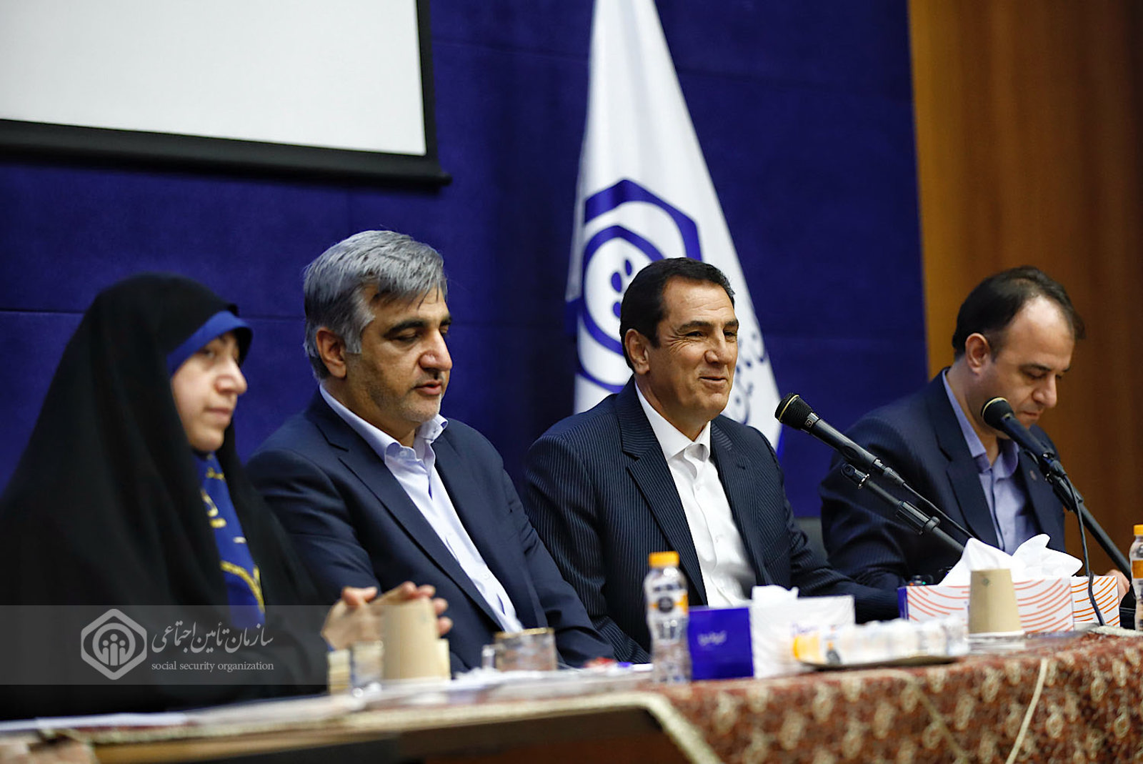 سالاری: برای بازگرداندن بانک رفاه باید یا قانون اصلاح شود یا سهام تهاتر شود تا بانک به سازمان بازگردد