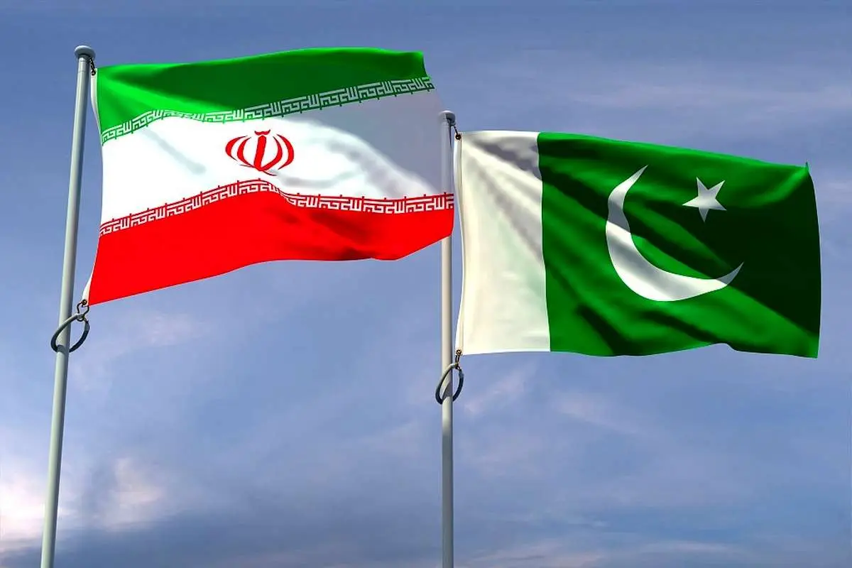 پاکستان: تمام مرزهای ما با ایران فعال هستند