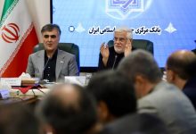 عارف: از ماه‌های اول آغاز به کار دولت جمع‌بندی شد که کشور عملاً در وضعیت جنگی است و بنا بود که به مردم منتقل نشود