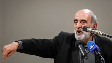 حسین شریعتمداری: ادامه مذاکره با آمریکا قابل تعریف و توجیه نیست / خرِ عیسی گرش به مکّه برند، چون بیاید هنوز خر باشد