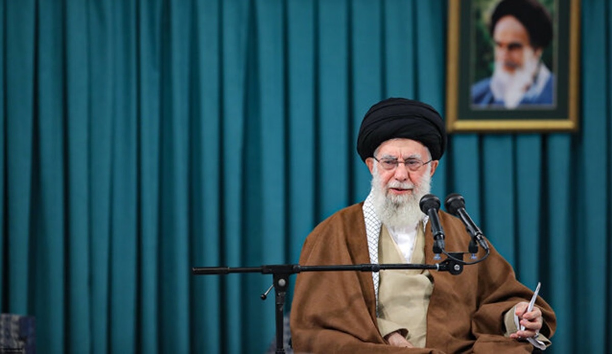 پیام رهبر انقلاب به مناسبت اربعین شهادت جمعی از هم‌میهنان، سرداران نظامی و دانشمندان هسته‌ای