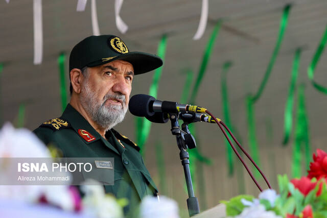 محسن رضایی: پاسخ به تکرار تجاوز قوی‌تر، شدیدتر و گسترده‌تر است