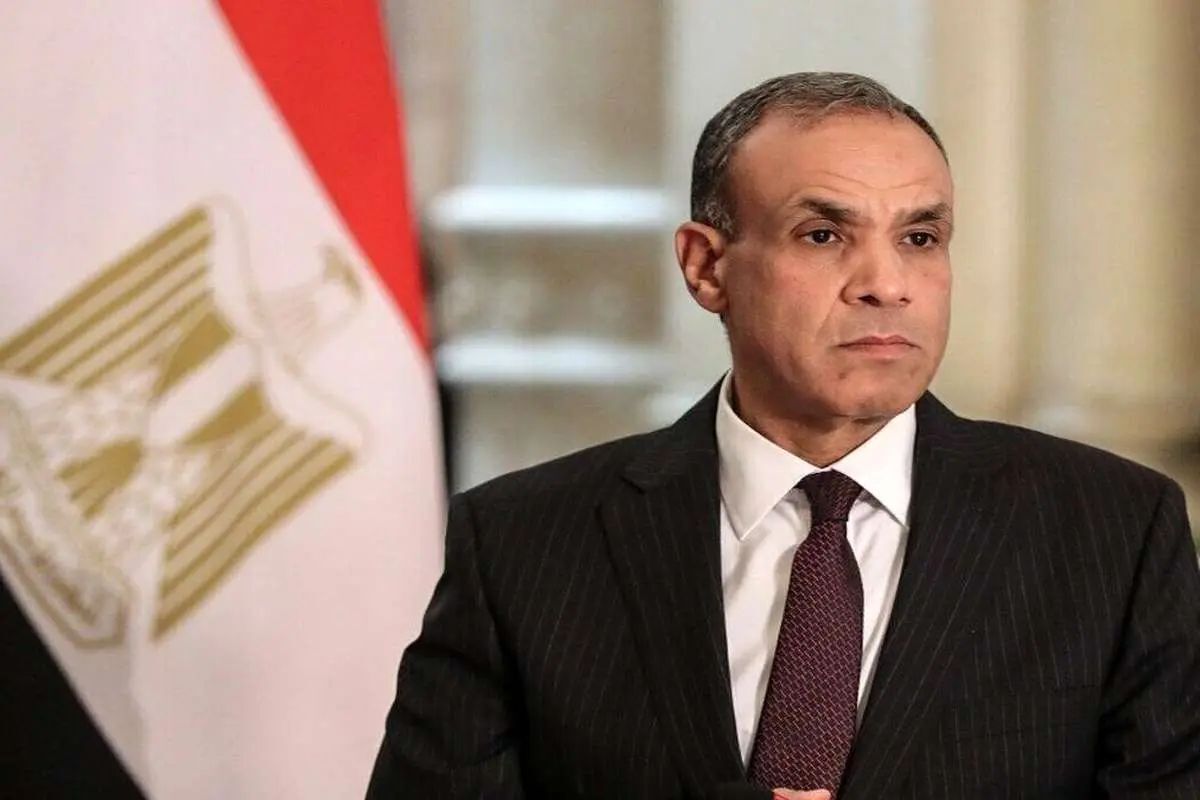 قاهره: در تماس وزیر خارجه مصر با برخی مسئولان بینالمللی، بر تثبیت آتشبس میان رژیم صهیونیستی و ایران و از سرگیری روند دیپلماتیک برای دستیابی به راه حلی پایدار پیرامون برنامه هستهای تهران، تاکید شد