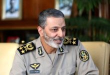 رئیس ستاد کل نیرو‌های مسلح: ساقط کردن هواگرد‌های دشمن آن هم در آن حجم و تعداد نشان دهنده توانمندی دلیرمردان پدافند هوایی است / چنانچه دشمن قصد تعرض مجدد به کشور ایران را داشته باشد، شکست بزرگ‌تر از قبل را تجربه خواهد کرد