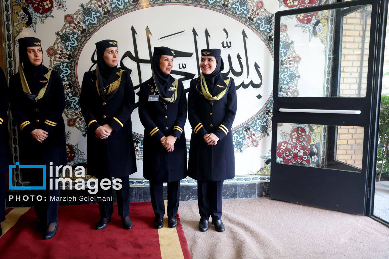 غیبت معنادار وزیر در مراسم تقدیر ایران‌ایر از خود؟!