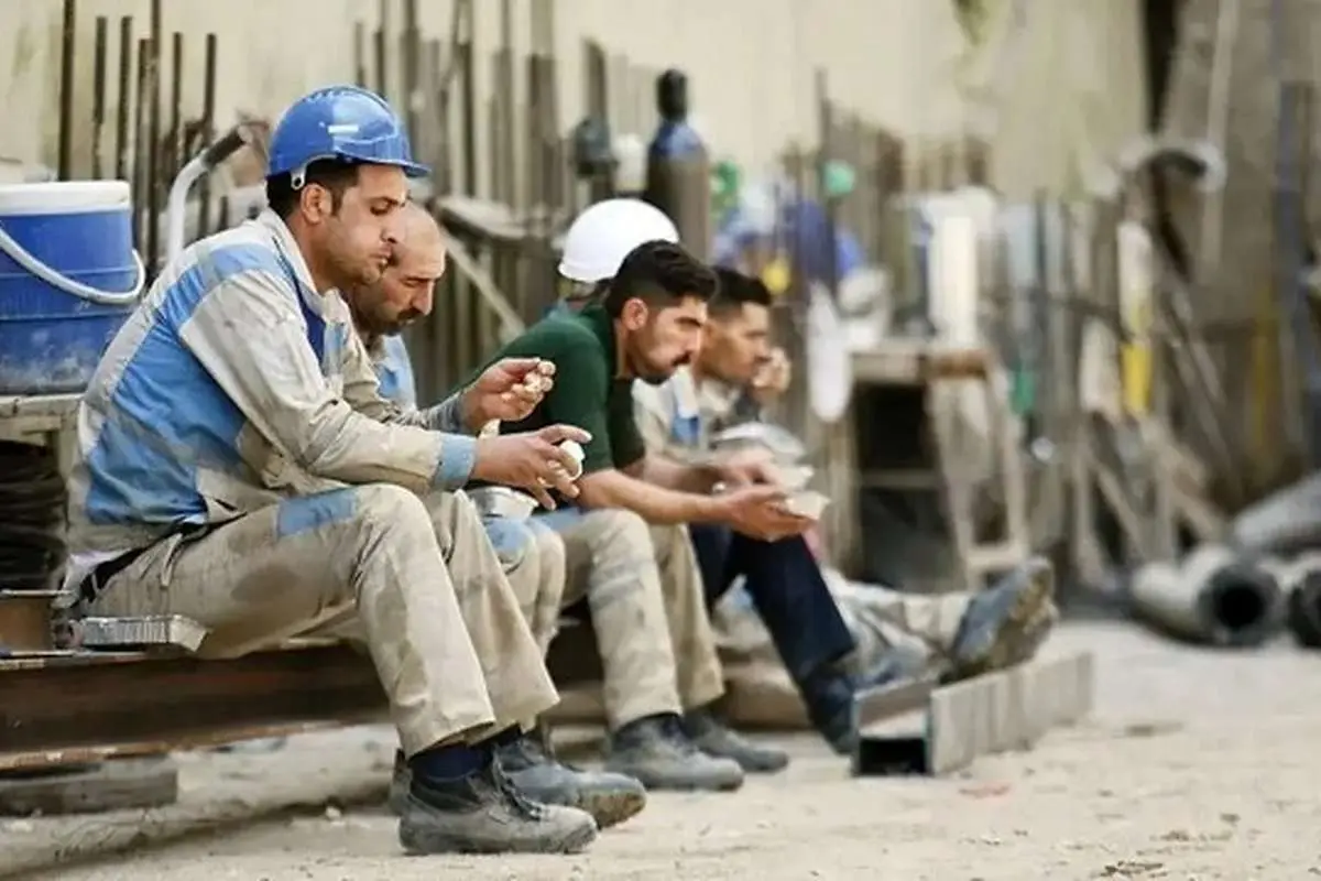 برنج و مرغ هم لاکچری شدند؛ اقلام اساسی از سبد خانوادههای کارگری حذف شد