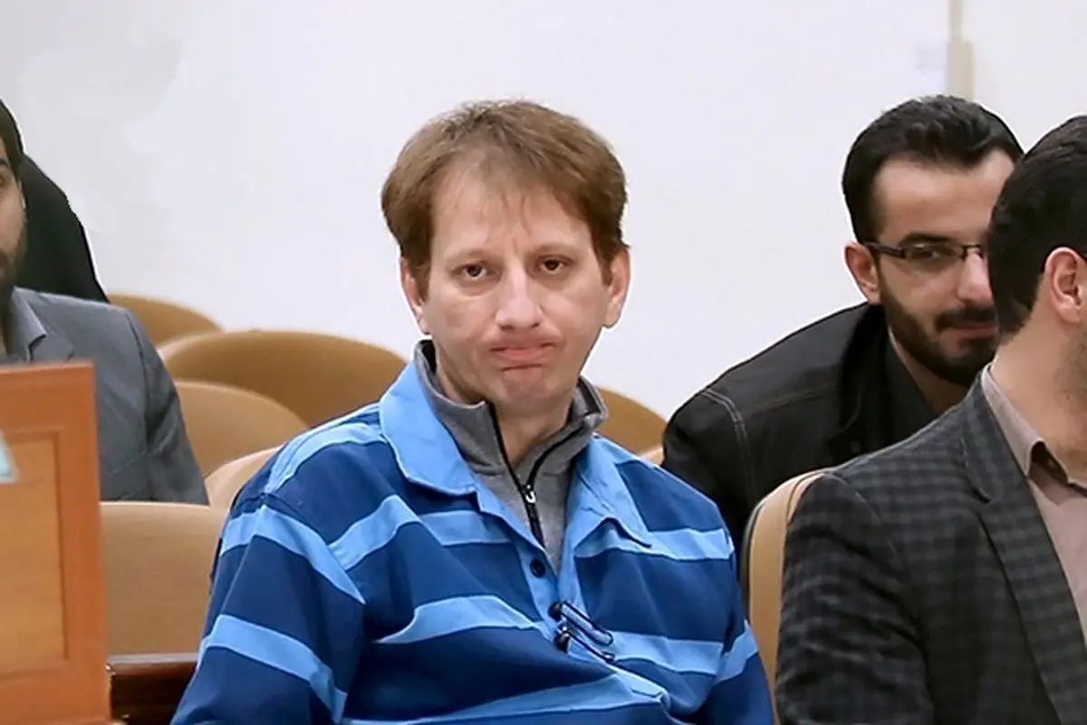 ایلنا به نقل از یک مقام مسئول: «بابک زنجانی» به بانک مرکزی ۱.۸ میلیارد دلار بدهکار است و تنها ۱۵ میلیون دلار را آن تسویه کرده/ برای مابقی بدهیها اقدامی صورت نگرفته