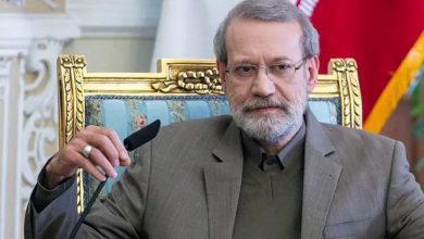 علی لاریجانی: برخی فکر می‌کنند جنگ خاتمه یافته و اقداماتی برای به هم زدن یکدستگی میان مردم انجام می‌دهند، علت این موضوع خطای محاسباتی است/ مردم‌داری و حفظ انسجام ملی، مهم‌ترین عامل بازدارندگی کشور است/ مسئله هم‌بستگی ملی به هیچ عنوان حاشیه‌ای نیست