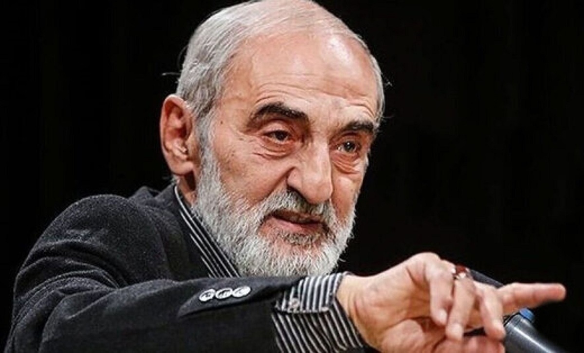 حسین شریعتمداری: چرا باید به مذاکره با اروپا ادامه بدهیم / ادامه حضور کشور در NPT تن دادن به باجخواهی دشمن است؛ تأخیر در انجام آن، کوچه دادن به حریف خواهد بود