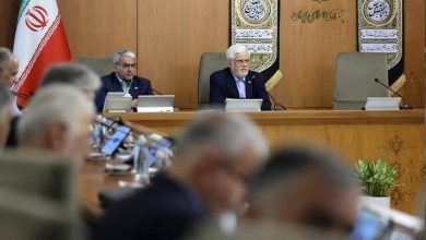 عارف: برخی مشکلات و تغییرات قیمت‌ها متوجه داخل کشور نیست و با گرانی‌های بین‌المللی مرتبط بوده