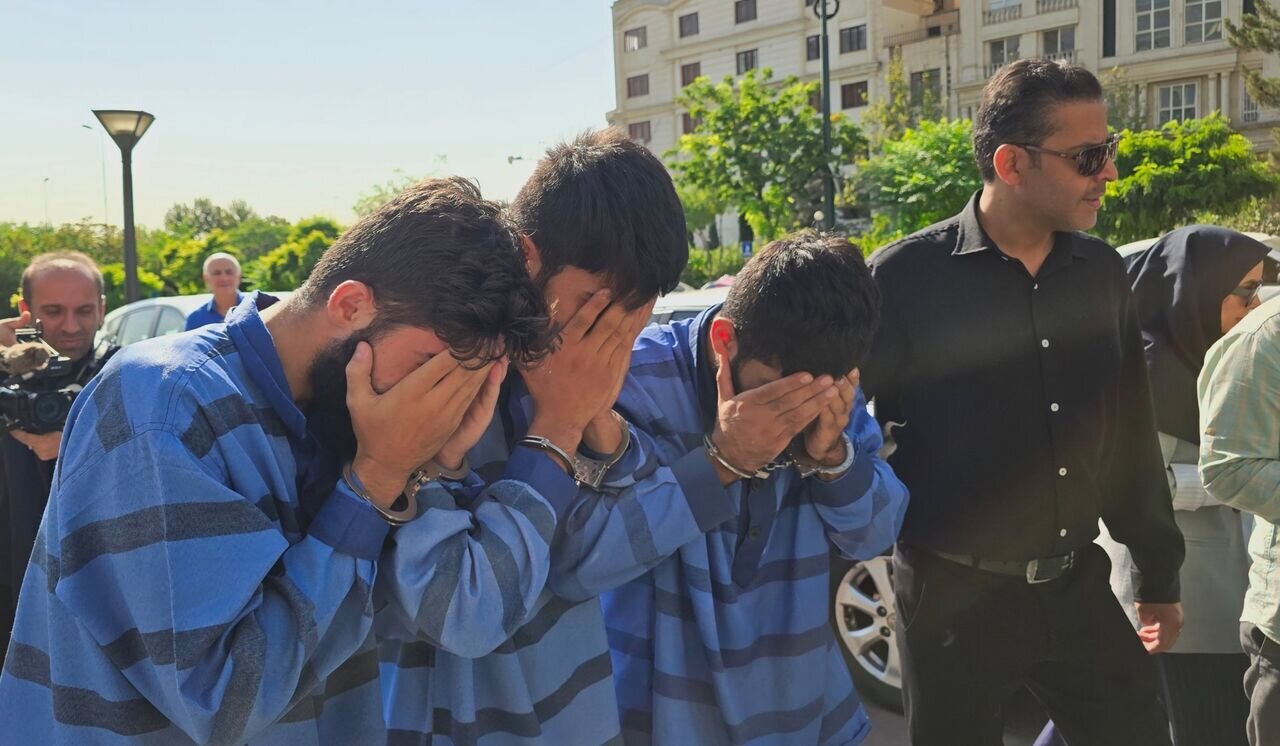 دستگیری عاملان سرقت در شهرک غرب/ آیفون را ۸ میلیون فروختم