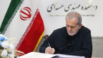 پزشکیان: دانشمندان شهید هیچ گناهی نداشتند جز آنکه می‌دانستند/ آنها هیچ اقدامی جز خدمت به مردم و تلاش برای حفظ کشور از تجاوزها انجام ندادند