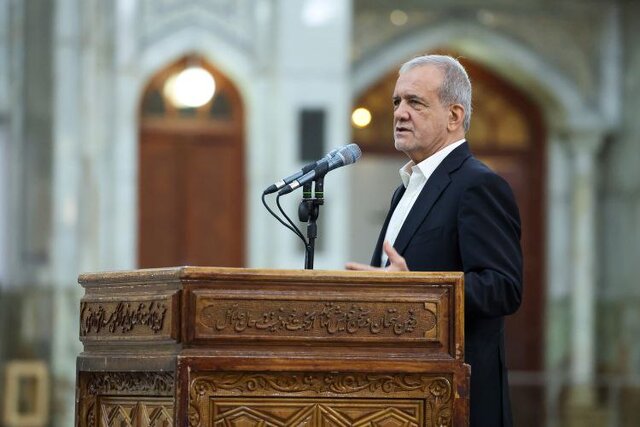 رئیس جمهور: هر کسی در میدان عمل توانست بهتر عمل کند باید آن را بپذیریم