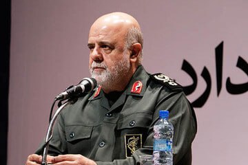 معاون نیروی قدس سپاه: آرزوی خلع سلاح مقاومت لبنان را به گور خواهند برد