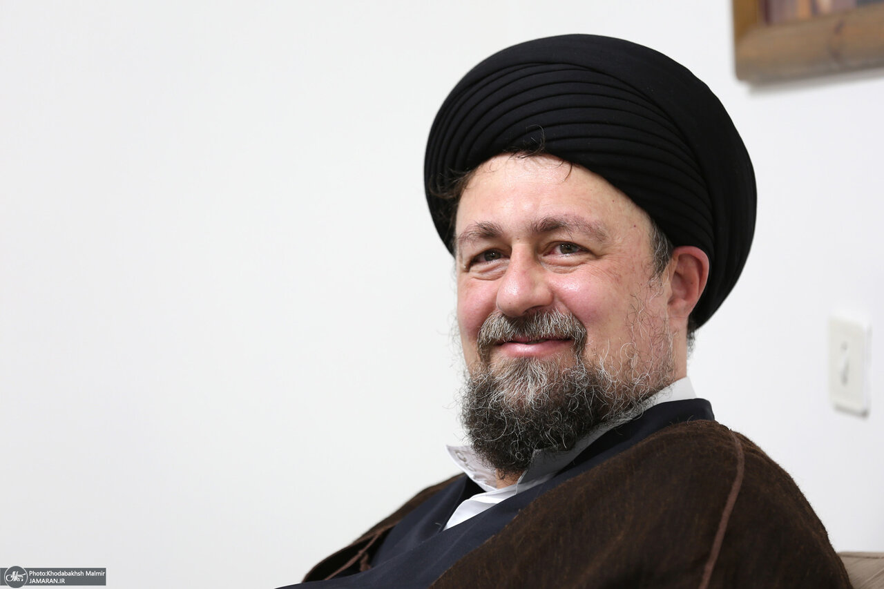 سیدحسن خمینی: هر گروهی که وطن فروش نیست باید بتواند در هرم منزلتهای سیاسی صعود کند/ برخی جراید الفاظ گزنده مثل «منافق»، «مامور موساد» به کار میبرند