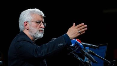 جلیلی: اینکه عده‌ای بگویند رشد اقتصادی بالاتر از ۳.۵ درصد امکان ندارد، تقویت دولت نیست؛ دولت قوی رشد ۸ درصد را محقق می‌کند
