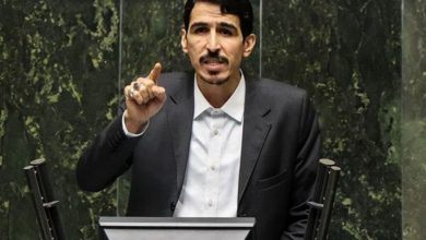 مالک شریعتی، نماینده نزدیک به زاکانی: زمان دادن به دیپلماسی، مساوی است با تمدید مکانیزم ماشه/ فشنگ اسلحه [اسنپ‌بک]، مشقی است