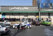 تجمع در میدان جهاد شهریار؛ اعتراض به تخریب یک فروشگاه زنجیره‌ای (فیلم و عکس)