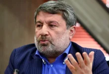 الیاس حضرتی: جنگ همچنان ادامه دارد