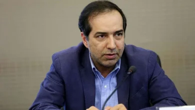 واکنش حسین انتظامی به انتصاب لاریجانی: سعدی اینک به قدم رفت و به سر باز آمد