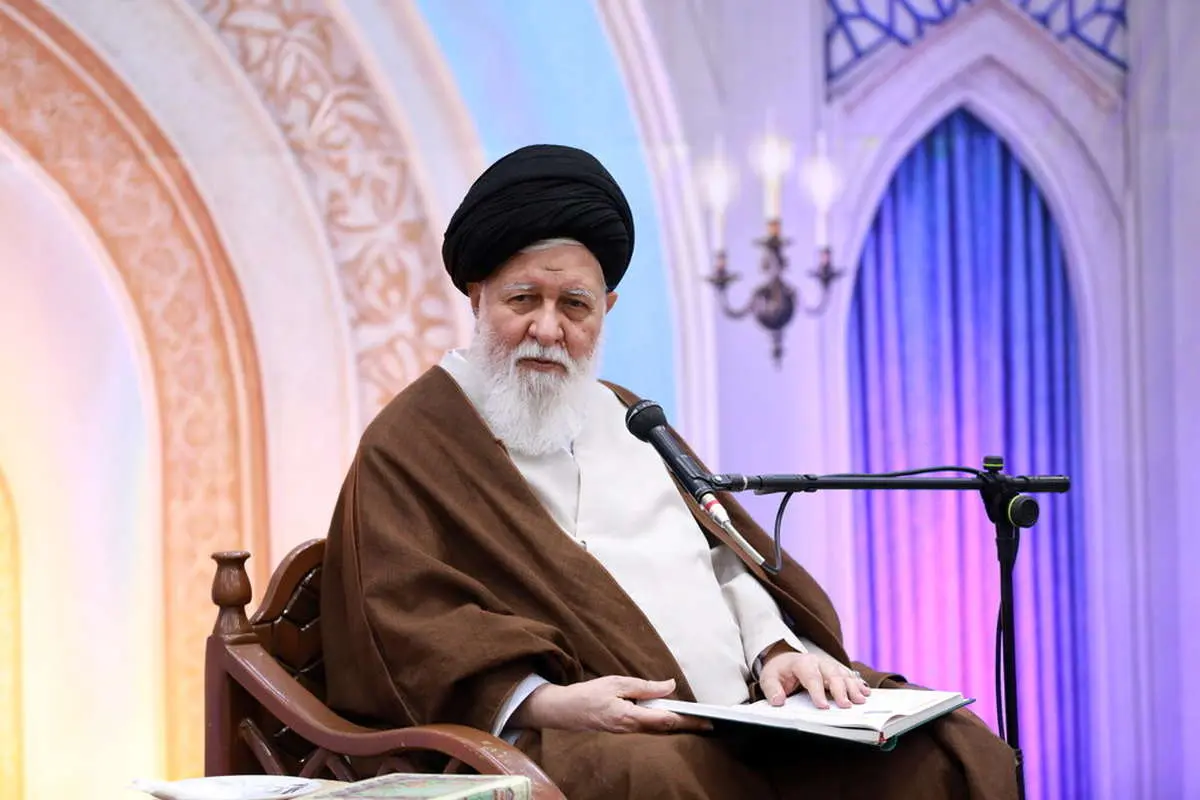 علم‌الهدی: می‌خواهند مشهد را مرکز تفریح و درآمدزایی کنند، این خلاف شأن امام رضاست