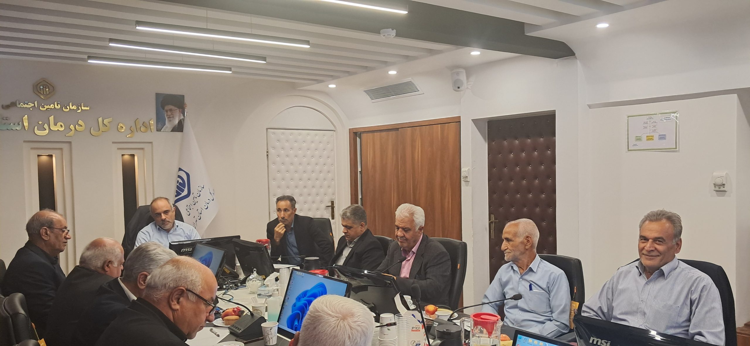 بازنشستگان تامین اجتماعی خواستار تشریح نحوه اجرای طرح نظام ارجاع/دهقان کیا: نیمی از مبلغ قانونی در درمان هزینه می شود