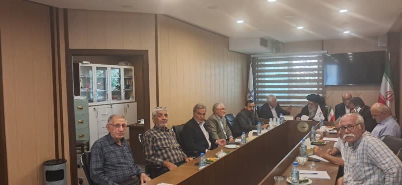 تامین اجتماعی قربانی اجرا نکردن قانون و بی‌توجهی؛ صدای بازنشستگان به خبرگان رسید
