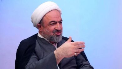 رسایی: وزارت خارجه در واکنش به اجرایی شدن مکانیسم ماشه، سفرای انگلیس، فرانسه و آلمان را فراخوانده، ولی فکر کنم باید آن‌ها را از ایران اخراج می‌کرد!