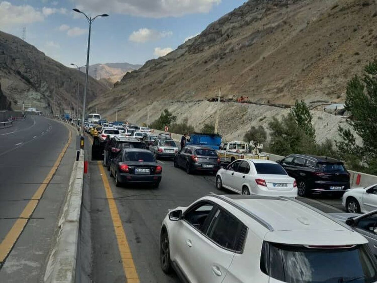 تردد خودروها از کرج به چالوس ممنوع شد