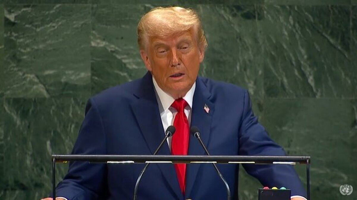 ترامپ در مجمع عمومی سازمان ملل: هرگز نباید اجازه داده شود ایران به سلاح هسته‌ای دست یابد / من پیشنهاد همکاری به تهران دادم اما آن ها با تهدید پاسخ دادند / هیچ کشور دیگری در جهان جز آمریکا قادر نبود تأسیسات هسته‌ای ایران را نابود کند