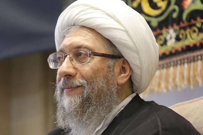 بررسی آخرین تحولات منطقه و راههای تحقق ثبات و امنیت در کشورهای اسلامی یکی از موضوعات رایزنی صادق لاریجانی با سیدعمارحکیم بود