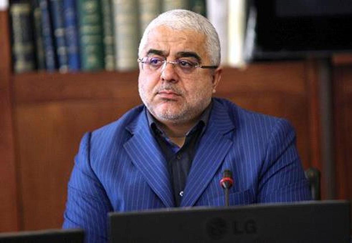 جعفرزاده: تنها صهیونیست ها و تندروها از توافق ایران با آژانس ناراحت هستند/ همکاری لاریجانی و عراقچی توانسته خطرات را از کشور دور کند.