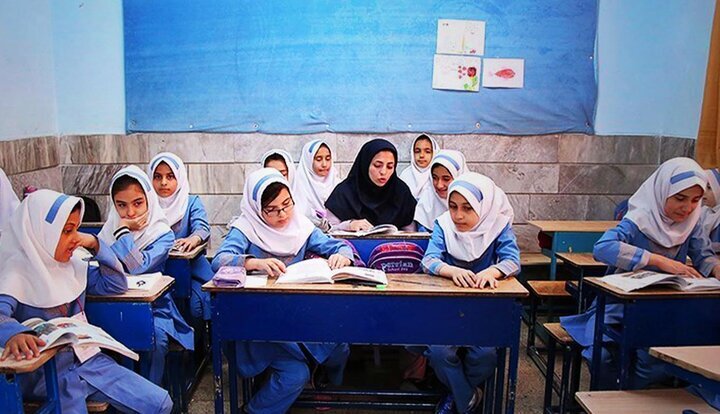 مدارس در مهرماه به صورت مجازی برگزار میشود؟/ پاسخ آموزش و پرورش