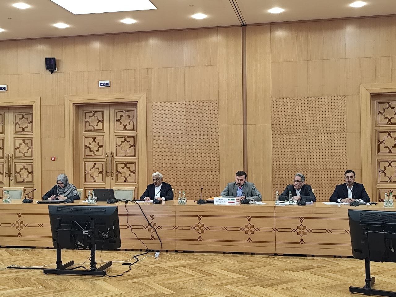 غریبآبادی خبر داد: آغاز اجلاس گروهکاری مقامات عالیرتبه در امور دریای خزر در عشق آباد
