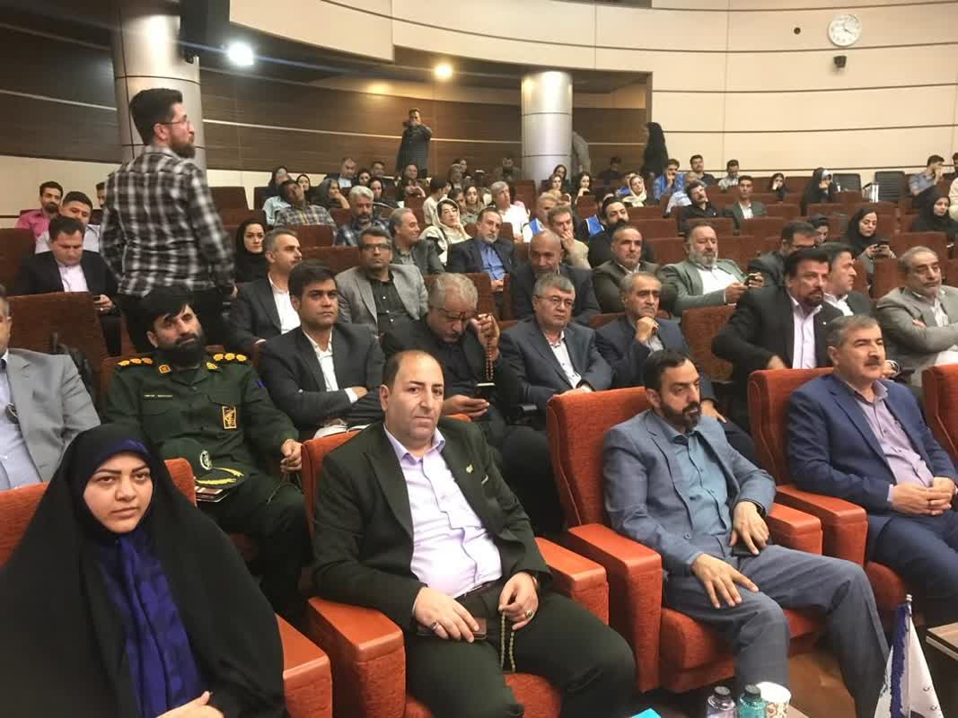 حذف کامل نمایندگان کارگری از دیدار رسمی استاندار چهارمحال و بختياري با معاون وزير