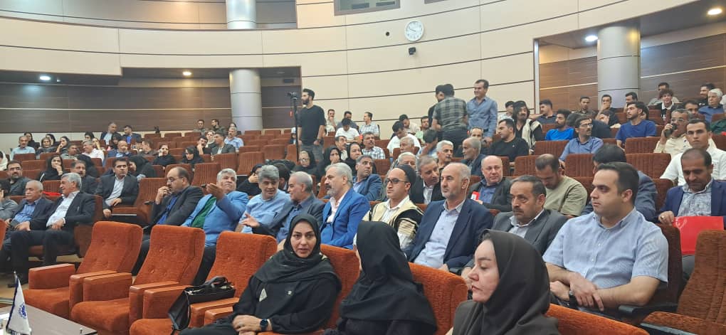 همراهی معاونت روابط کار و تعاون با تشکلهای صنفی؛ تجلی سهجانبهگرایی در چهارمحال و بختیاری