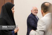 ظریف: توهم اینکه اسنپ‌بک موضع چانه‌زنی به غرب می‌دهد، چیزی جز حماقت نیست