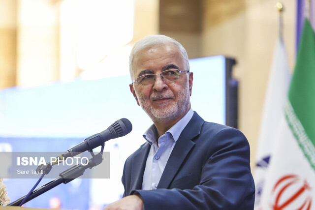 وزیر کشور: یارانه بخشی از هزینه نان را دولت پرداخت می‌کند