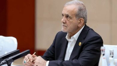 پزشکیان: درگیر آب، برق، گاز و سوخت هستیم، در صورتی که روی گنج خوابیده‌ایم/ اوایل که گفتم باید پایتخت را تغییر دهیم،‌ عده‌ای شروع کردند به مسخره کردن، در حالی که من اطلاعات امروز را نداشتم/ دریای خزر در حال خشک شدن و پس رفت آب است؛ روی دریاچه ارومیه هم سد زده‌ایم و اکنون دریاچه‌ای وجود ندارد
