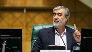 عزیزی، رئیس کمیسیون امنیت ملی مجلس: قرار شده اگر اروپا و آژانس به تعهدات خود عمل کنند، با همین توافق‌نامه [میان ایران و آژانس] موضوع اسنپ بک منتفی شود/ یکی از گزینه‌های ما در صورت فعال‌شدن مکانیسم ماشه، خروج از NPT است، اما همه راه‌های ما همین یک مورد نیست