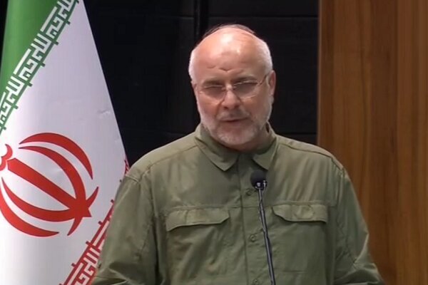 قالیباف: ناترازی مدیریتی برای ما ناترازی آب و برق و گاز آورده است / ما کشوری هستیم که جمع انرژی فسیلی ما قریب به ۱۹ و نیم درصد نفت و گاز جهان را به خود اختصاص داده؛ در این زمینه در رتبه اول قرار داریم اما با مشکلات قطعی برق و گاز مواجه هستیم