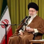 رهبر انقلاب: معیشت مردم مهمترین مسئله است/برای انضباط بازار چاره‌اندیشی شود