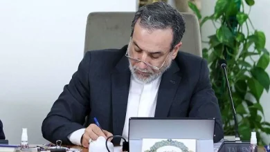 پیام عراقچی به بریتانیا، فرانسه و آلمان: به نفع خودتان است که مسیرتان را تغییر دهید