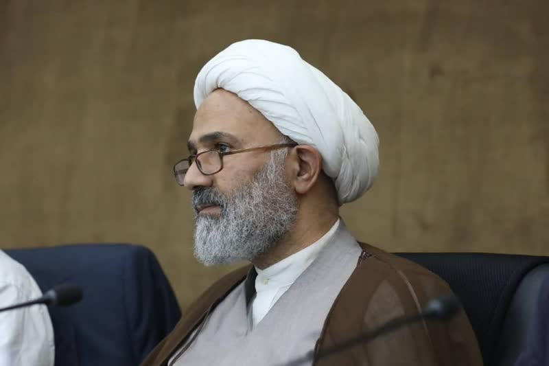 گزارش تصویری بیان مطالبات کارگری توسط گلپور رئیس کانون عالی انجمن‌های صنفی کارگران ایران در حضور اعضای کمیسیون اصل نود مجلس