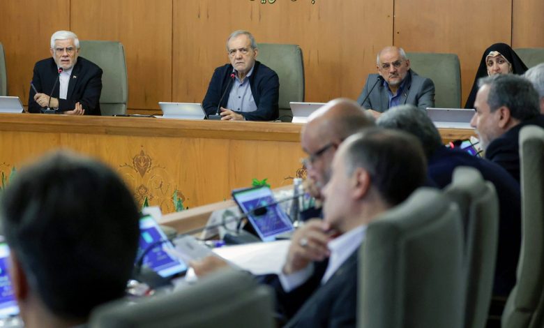 پشت‌پرده صندلی‌های میلیاردی صندوق‌های بازنشستگی؛ نوبت حساب‌کشی دولت رسید؟