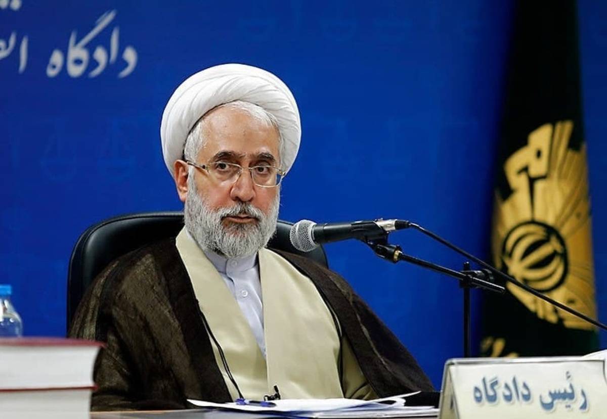 دادستان کل کشور: از رئیس کل بانک مرکزی خواسته شده اسامی افرادی که اقدام به صادرات کرده، اما ارز حاصل از آن را به کشور بازنگرداندهاند، اعلام کند / تاکنون برای برخی از افراد پرونده قضایی تشکیل شده است