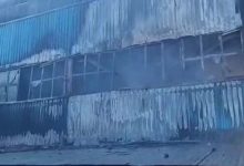 مهار آتش‌سوزی انبار پنبه در شهرک صنعتی توس مشهد