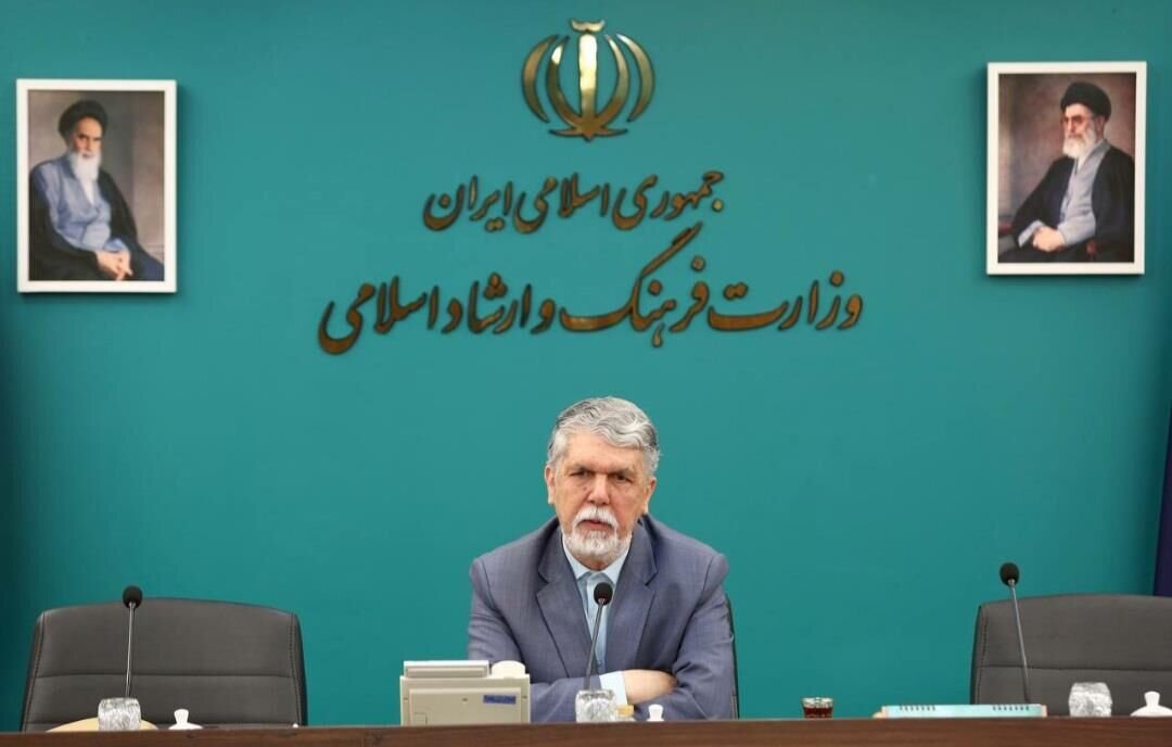 واکنش وزیر ارشاد به اقدام برنده جایزه صلح نوبل/ کوه، موش زایید!