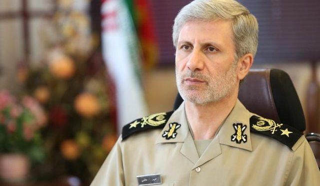 فرمانده کل ارتش: جنگ اخیر سند اثبات دروغگویی دشمنان ایران است/ باید از تجربیات جنگ ۱۲ روزه به اندازه ۱۲ سال استفاده کنیم